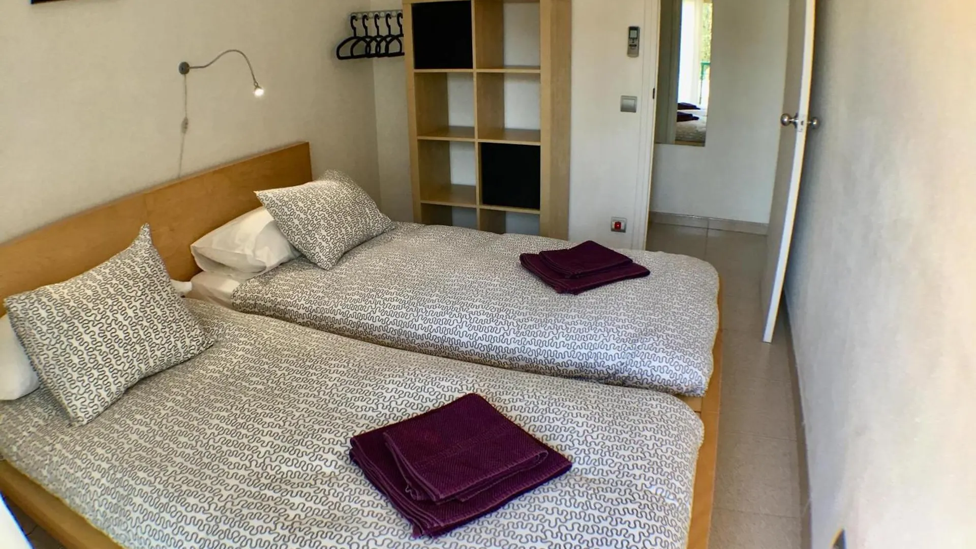 Apartamento Annie A 100 Metros De La Playa En Vilanova I La Geltru, Completamente Equipado. - Es-332-3 Apartment